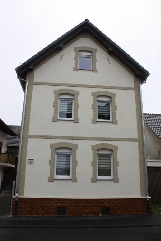 Gaestehaus Bachmann Dutenhofen Ngoại thất bức ảnh