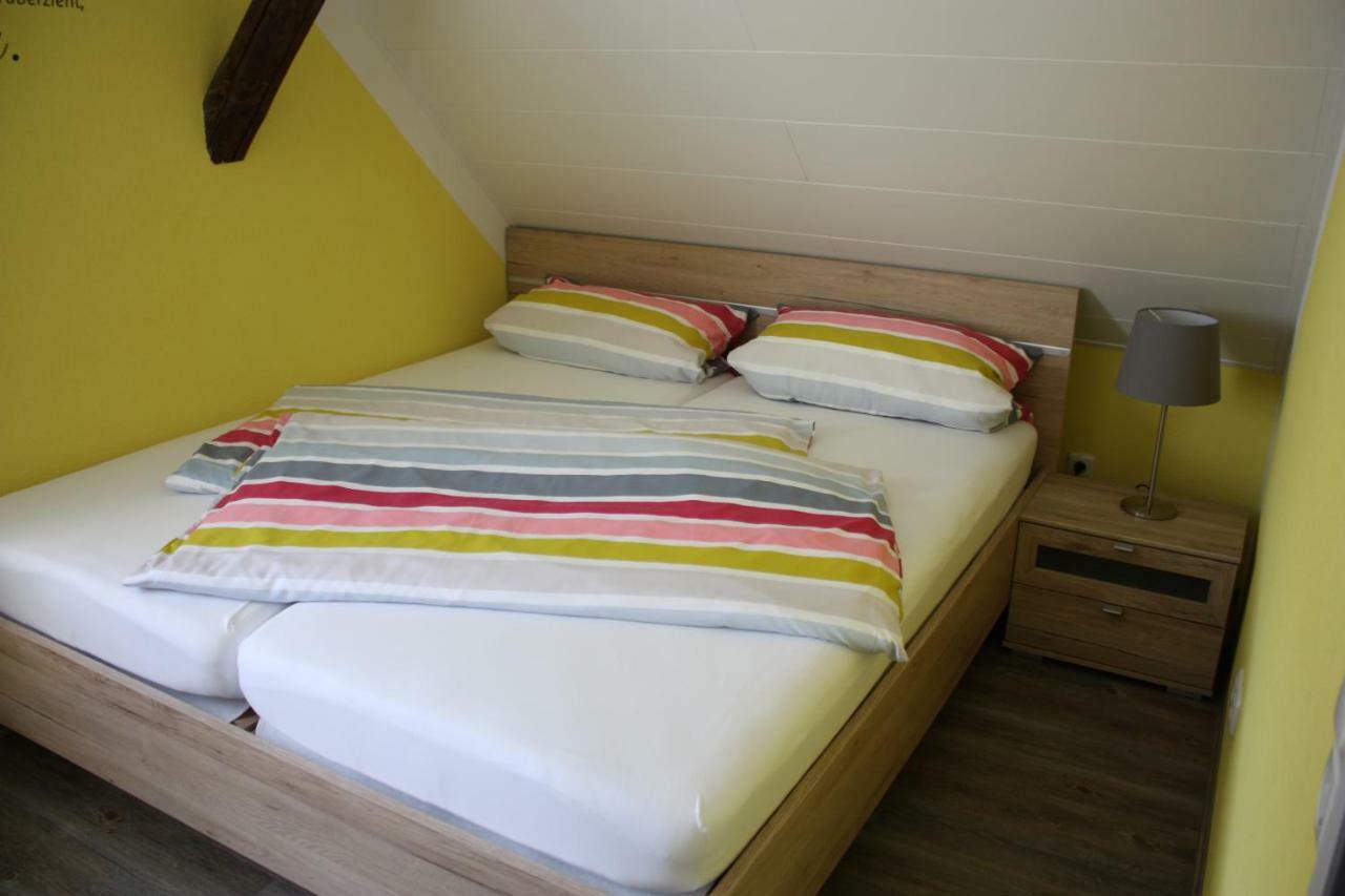 Gaestehaus Bachmann Dutenhofen Ngoại thất bức ảnh